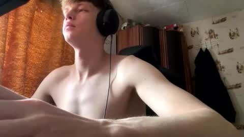 Tom and Betty online show from December 2025 07:34:01 AM