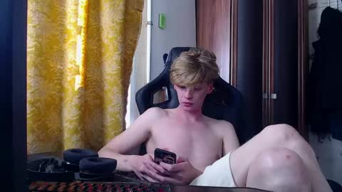 Tom and Betty online show from May 2026 02:12:01 PM