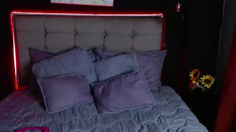 CALL ME  CHARLOTTE online show from February 2025 12:09:01 AM