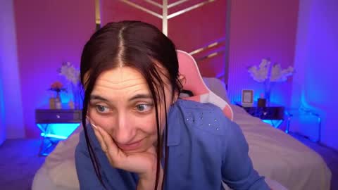 Snapshot of shyy_jany chatting on May 2026 01:08:02 PM shyy_jany online show from May 2026 01:08:02 PM