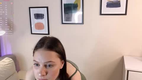 Snapshot of sia_berly chatting on February 2026 03:32:01 PM Eva online show from February 2026 03:32:01 PM