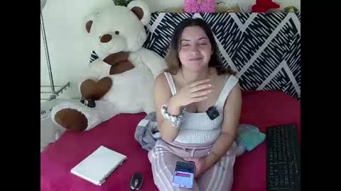 Snapshot of sia_jones chatting on July 2026 07:23:02 AM Sia online show from July 2026 07:23:02 AM