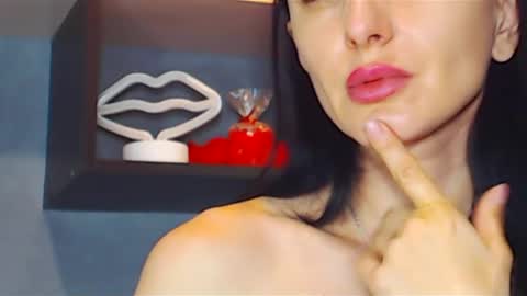 Snapshot of siaconna chatting on January 2025 06:22:01 AM Siaconna online show from January 2025 06:22:01 AM