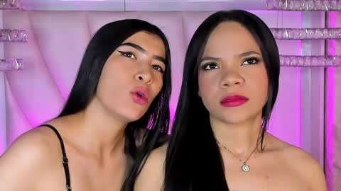 Siara and Zoe tattoo online show from May 2026 10:49:02 PM
