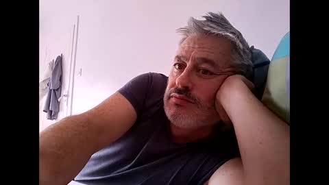 sibemolx online show from October 2025 01:44:01 PM