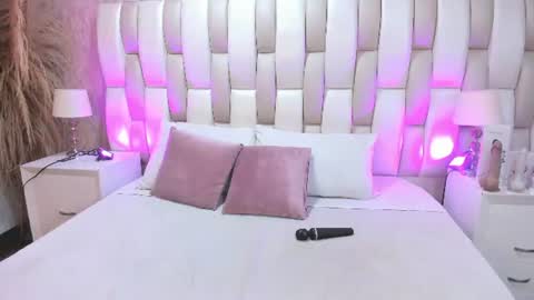 Snapshot of sidney_clark chatting on August 2026 01:09:02 PM sidney_clark online show from August 2026 01:09:02 PM