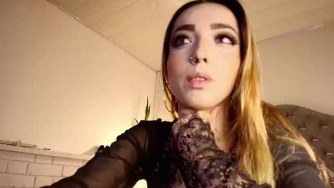 sidneyy_love online show from November 2025 02:28:01 PM