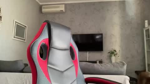 Snapshot of sidvicious23cm chatting on October 2025 10:52:02 AM sidvicious23cm online show from October 2025 10:52:02 AM