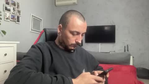 sidvicious23cm online show from February 2026 06:49:02 PM