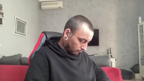 sidvicious23cm online show from March 2026 11:05:02 AM