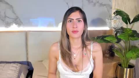 sienna belluccii online show from August 2026 01:31:02 PM