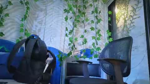 SinnaDark online show from June 2026 11:37:01 AM