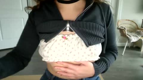 Sienna Doll online show from October 2025 02:51:02 PM