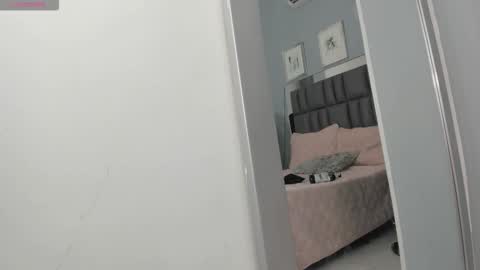 Keira online show from October 2025 11:27:01 AM