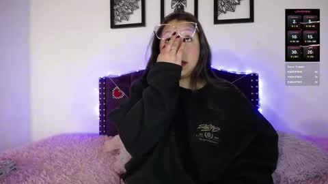 Sienna online show from February 2026 12:20:02 PM