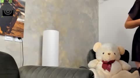 Snapshot of sienna_shine chatting on May 2026 07:30:01 PM HungryMilf online show from May 2026 07:30:01 PM