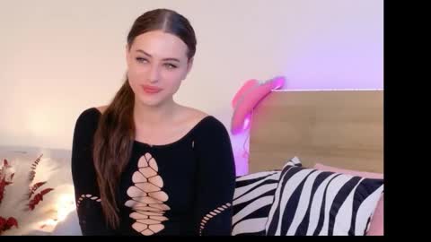 Snapshot of sienna_voss chatting on October 2025 02:33:01 AM sienna_voss online show from October 2025 02:33:01 AM