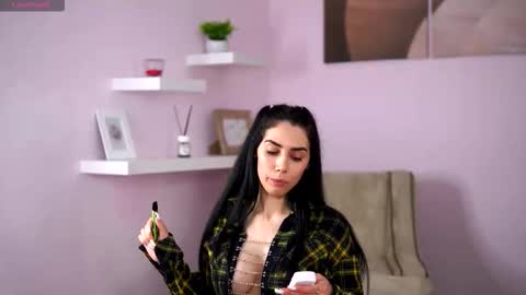 Luna online show from February 2026 07:28:01 PM