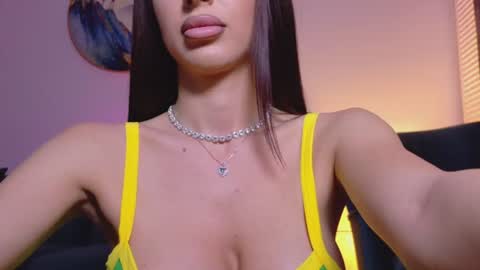 Sienna online show from June 2026 07:45:02 PM