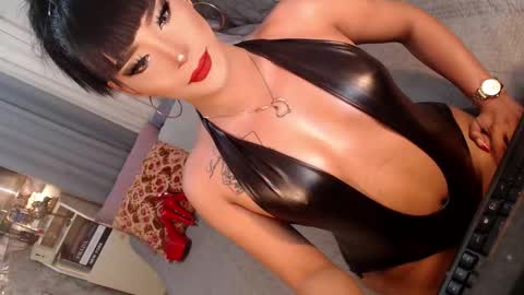 Sierrafina online show from February 2026 06:13:01 AM