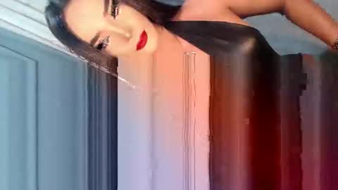 Sierrafina online show from May 2026 06:19:01 AM