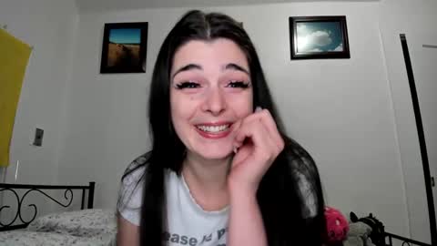 Snapshot of sierrasquirter chatting on February 2025 03:59:01 AM Sierra online show from February 2025 03:59:01 AM