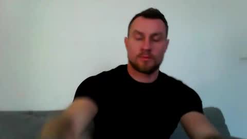Snapshot of siggurd7one chatting on December 2024 09:31:01 AM Orlando online show from December 2024 09:31:01 AM