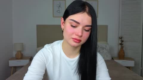  Silena online show from February 2026 02:27:02 PM