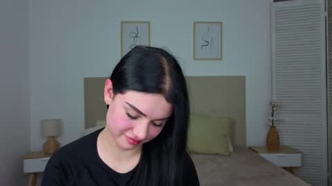  Silena online show from February 2026 01:47:01 PM