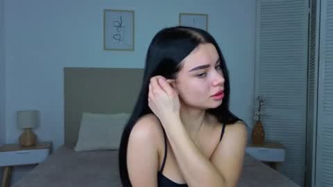  Silena online show from February 2026 02:21:01 PM