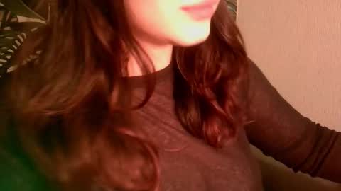 Snapshot of silentmuse_ chatting on December 2025 09:32:02 PM muse online show from December 2025 09:32:02 PM