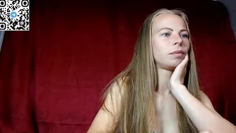 JULIANA online show from July 2026 08:35:01 PM