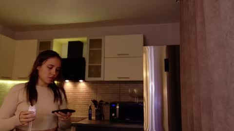 You fav Miss Si online show from September 2025 12:26:02 AM