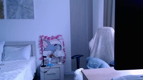 silk_ann online show from May 2026 11:05:02 AM