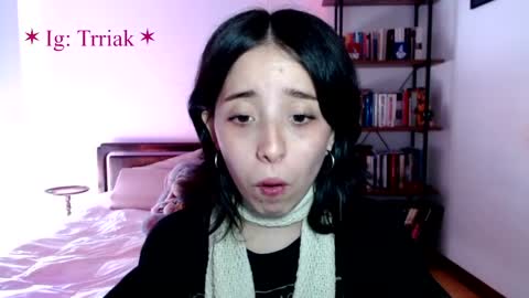 Snapshot of silkbite chatting on April 2026 10:10:01 PM silkbite online show from April 2026 10:10:01 PM