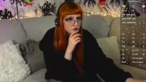 Mia online show from May 2026 06:53:01 PM