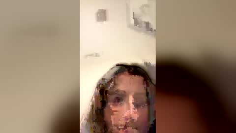 Snapshot of sillyme789888 chatting on May 2026 04:04:01 PM sillyme789888 online show from May 2026 04:04:01 PM