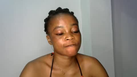 Snapshot of silm_baddie14 chatting on June 2026 02:12:01 AM slim daddie14 online show from June 2026 02:12:01 AM