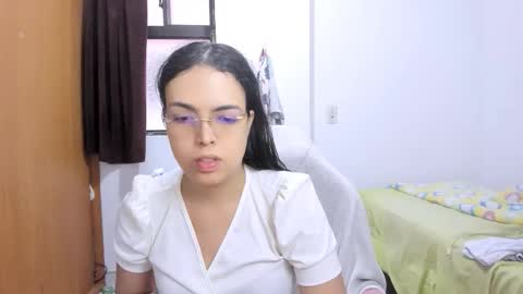 Snapshot of silmeriasweet1 chatting on October 2025 08:11:02 PM sarasweet online show from October 2025 08:11:02 PM