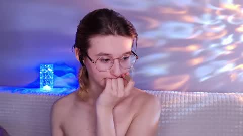 Snapshot of silvadevil chatting on March 2026 06:12:02 PM Kate online show from March 2026 06:12:02 PM