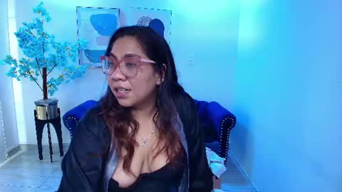 Silvana  online show from July 2026 07:12:02 PM
