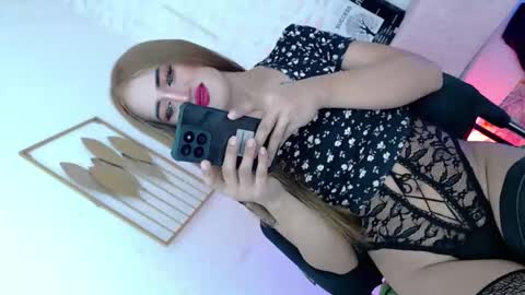  Silvana  for short  VANA  online show from December 2025 01:41:02 PM