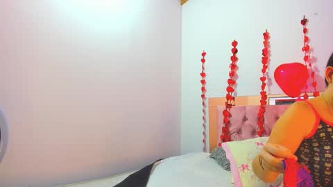 Snapshot of silvana_wenz chatting on February 2025 12:28:01 PM Silvana online show from February 2025 12:28:01 PM