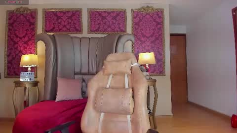  SilvanaBombshel  online show from June 2026 12:26:02 PM