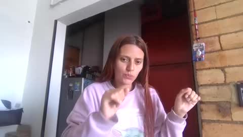 Snapshot of silvanaroberts_ chatting on June 2026 04:32:01 PM Rouse online show from June 2026 04:32:01 PM
