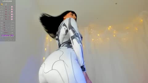 Snapshot of silvanna_moore chatting on January 2025 04:49:02 PM Silvanna online show from January 2025 04:49:02 PM