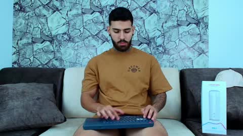 silavno online show from January 2025 09:40:01 PM