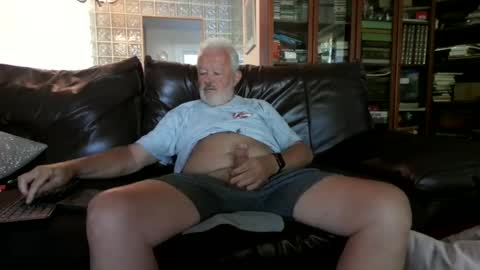 Snapshot of silverdaddy_1955 chatting on May 2026 11:50:01 AM Daddy Bear online show from May 2026 11:50:01 AM