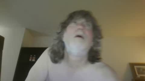 silverfunfox online show from April 2026 08:00:02 PM