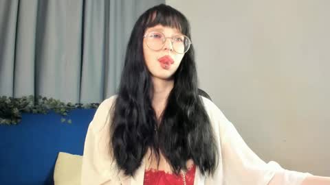 Alice online show from May 2026 09:10:02 PM